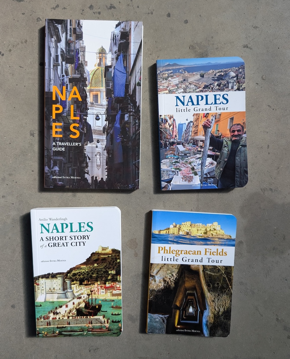 Napoli Books (SAMPLE)
