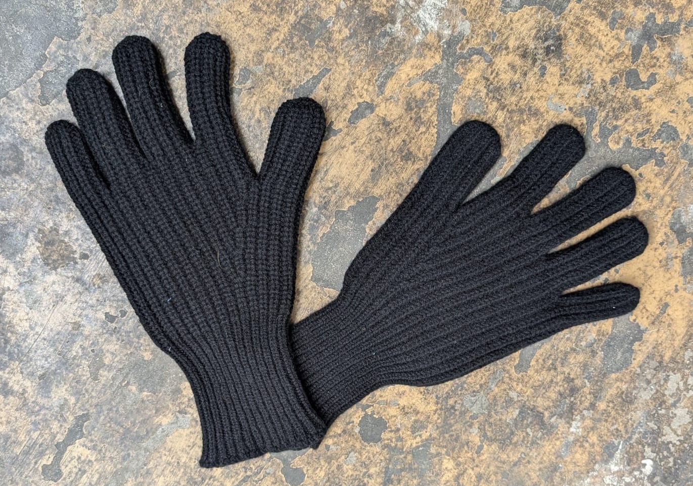 Goalie Gloves (SAMPLE)